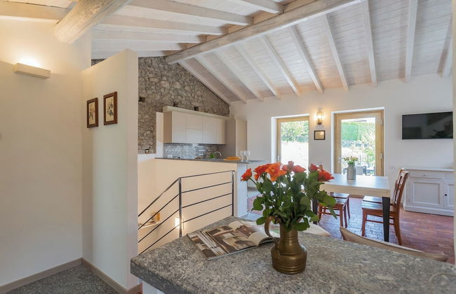 Villetta Abbazia Acqua Dolce - With Stunning Terrace by Rent all Como - Photo 15