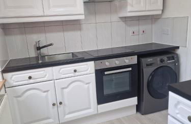 Studio Flat on Straight Road, Harold Hill, - Foto 6