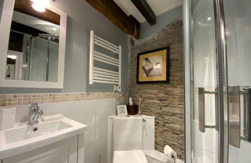 Priory at Kergudon Gîtes, Family gîte with pool - Foto 26