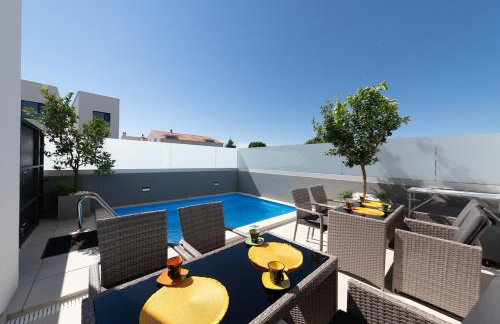 Villa Ampla with heated wellness pool near Poreč - Foto 26