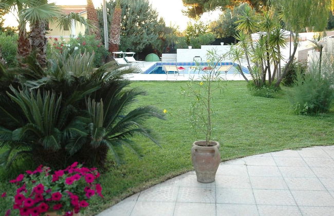 Holiday Home With Private Pool, Near the Beach - Foto 16