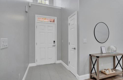 Modern and Updated 3br Home in Quiet Neighborhood - Foto 10