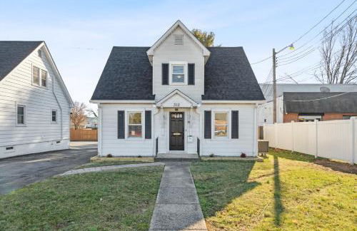 Logan's House Stylish Family Home near Downtown with EV - Foto 32