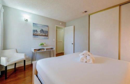 @ Marbella Lane - 4BR Home Away From Home Ldry - Foto 40