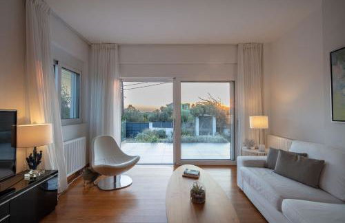 ATHENS RIVIERA Grand Panoramic Villa Lagonissi - Photo 11