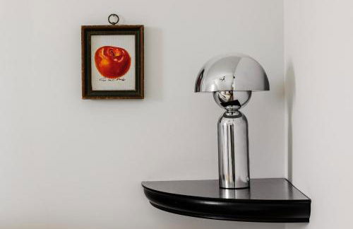 Walker's Paradise — Eats Drinks + - Foto 21