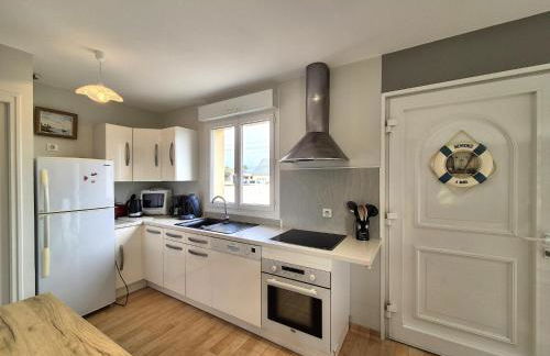 Denneville Coastal Escape with garden - Foto 4