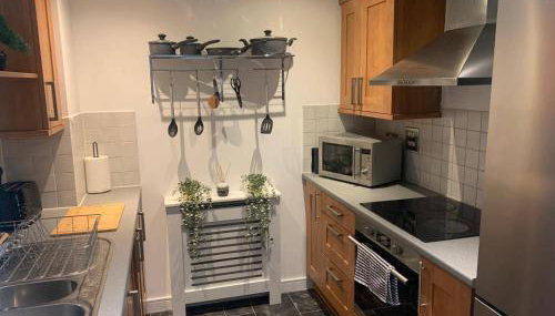 2 Bed Flat - Sleeps 6 - Parking - Wifi - Foto 2