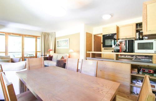 Spacious Family 2-bed, 2-bath with parking, private piste - Foto 11