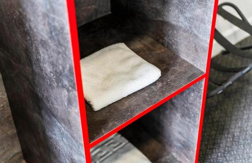 Central Dudley Stay-Sleeps 3, Kitchen&Free Parking - Photo 14