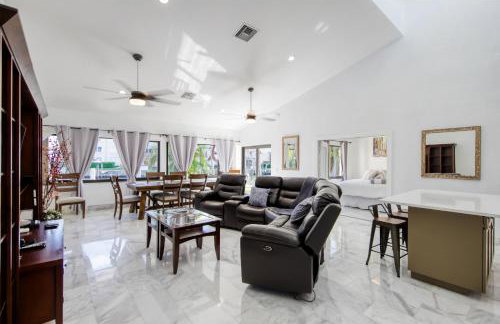 Marble House in Lauderdale Harbours - Foto 5