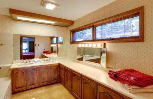 Mtn-View Retreat Near Hiking in Bayfield! - Foto 17