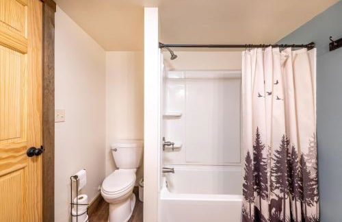 Whispering Pines Retreat - Foto 18