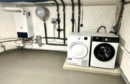 Relax Home Eschweiler Sauna & Gemütlichkeit, WLAN, Netflix, Kingsize Betten, Enspannung - Foto 37