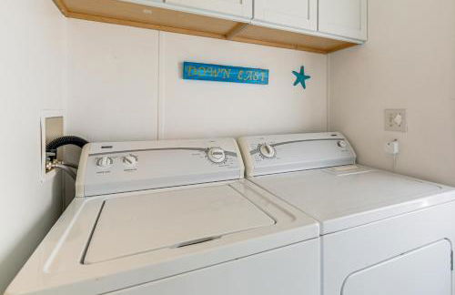 2 Blocks to Crystal Coast Family-Friendly Retreat - Foto 18