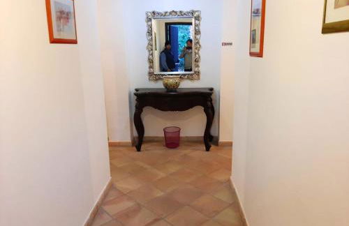 Spacious villa with private pool and stunning views - Foto 43