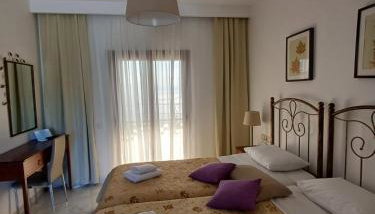 Aegean Blue Studios - Photo 3
