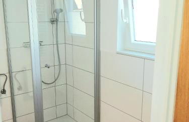 kleines Ferienhäuschen im Garten - Foto 9