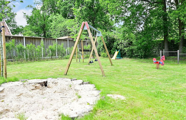 Holiday Home in Reutum With Pond and Trails - Photo 39