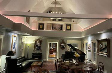 Luxurious Reading Farms Estate sleeps 46 - Photo 63