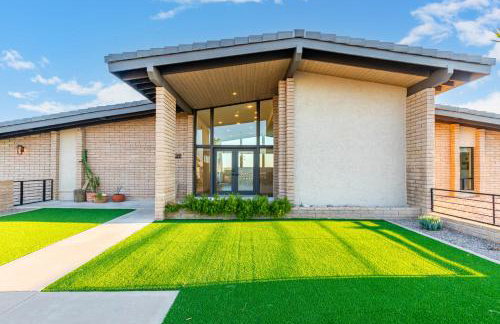 3BR Retreat with Heated Pool, BBQ and Mountain Views - Foto 55