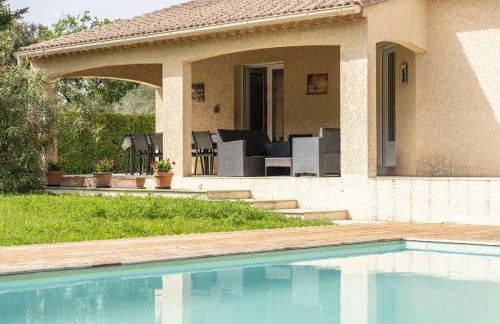 gite les oliviers 10 pers piscine au calme 4 Etoiles - Foto 3