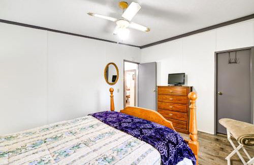 Quiet Horseshoe Hill House By Lake Barkley! - Photo 17