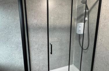City Stay Manchester Apartment 3, centrally located near Northern Quarter - Photo 11