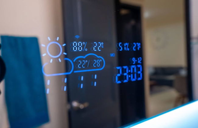 Luxury Apartment With Poll - Photo 41