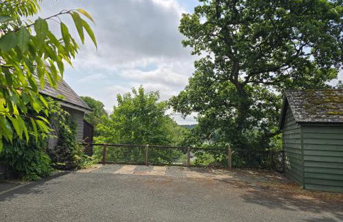 The Loft at Box Bridge - Photo 11