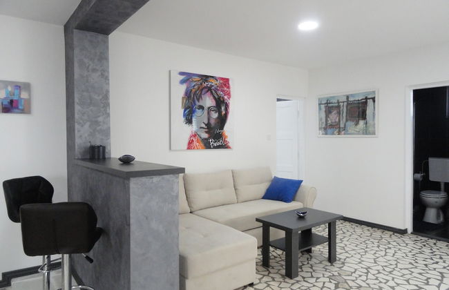 Petrovac Holiday House with pool - Foto 13