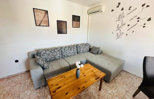 Family Apartment near Beach Petrčane - Quiet & Central- Unit 1 - Foto 8