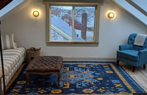 The Crow's Nest @ Rockport's Sail Loft - Foto 18