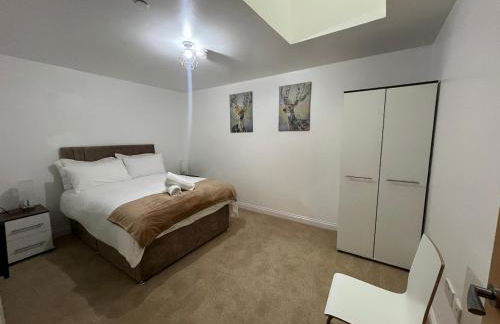 Stylish 2 bed Duplex Apartment - Birmingham - Foto 20
