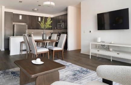 Landing Stunning 1BD Clubhouse Pool - Foto 50