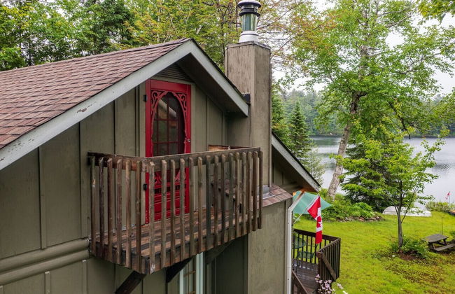 Bear Essentials Lakefront Hideaway - Foto 35