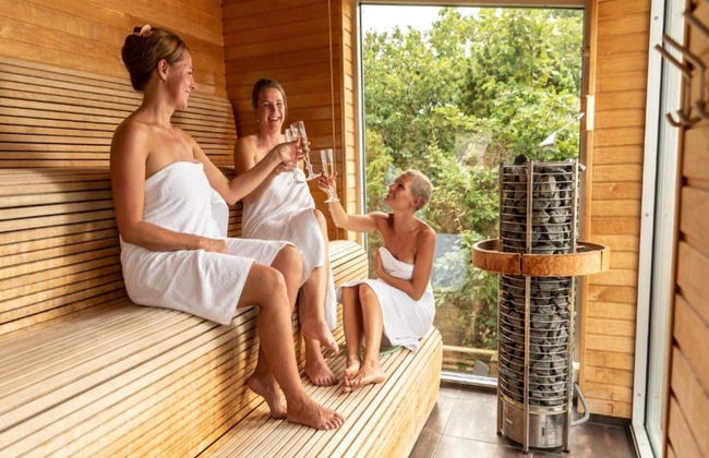 4 Star Vacation Home With Free Breakfast - Foto 27