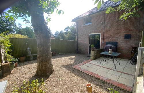 Betsey Trotwood. Historic stylish 2-bed cottage. - Foto 32