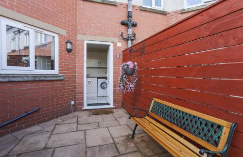 Spacious Luxurious Serviced Accommodation 6 - Photo 70