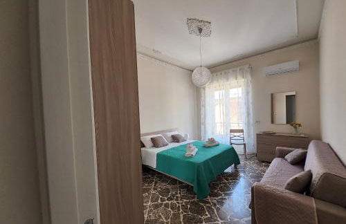 IL SOLE SUL MARE a 100 m dal lungomare di Stazzo - Foto 3