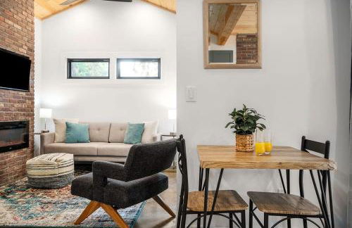 Petit Paradis Studio with hot tub - Photo 14