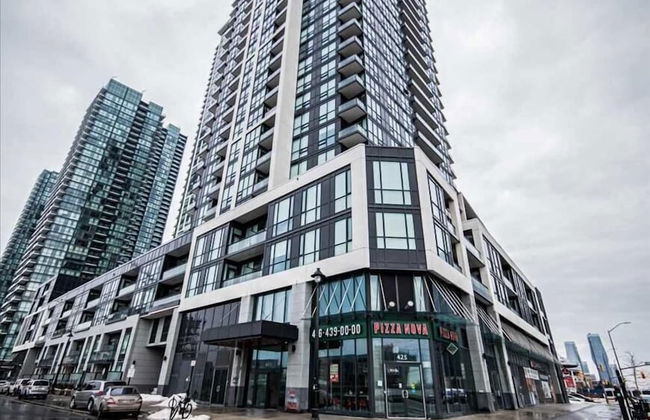 Deluxe Corner Suite - By Elite Suites - Photo 22