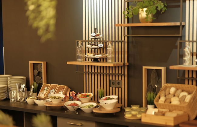 THE ROOMS - Hotel & House - Photo 51