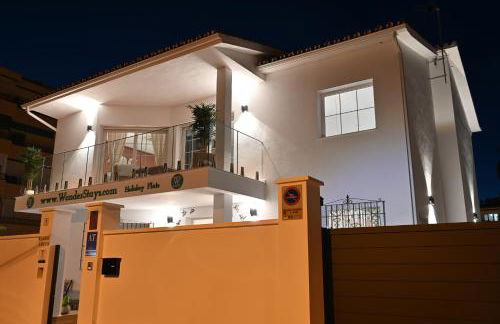 WonderStays Villa Lucía - Photo 75