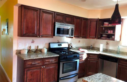 Business & Family Friendly Balcony Jacuzzi Free Park - Foto 5