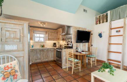 Casita de Catherine by Avantstay 1 Block to Duval St w/ Hot Tub! - Foto 8