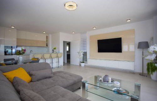 A&D Deluxe Penthouse Apartment Dani - Foto 10