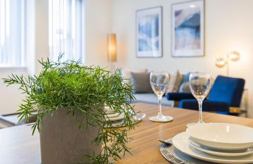 Stylish 2BR 2BA Flat in Gravesend Sleeps 4 - Foto 8