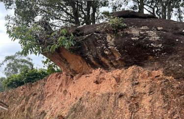 Refugio a Beira do lago Piscina Churrasqueira Vista privelegiada para o Por dos sol Canto dos Passaros - Foto 26