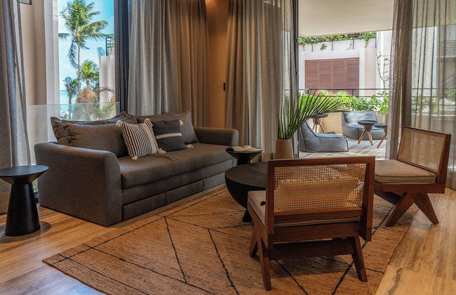 BESPOKE, member of Small Luxury Hotels - Photo 52